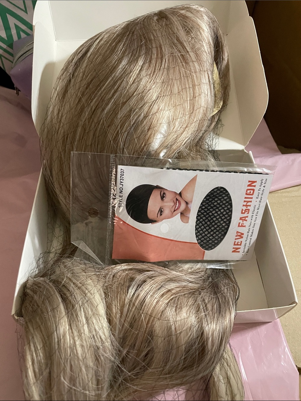 Blonde Wig - Picture 2 of 12